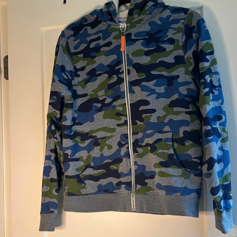 Hanna Andersson Blue,Green, Grey Camo Kids zip up Hoodie size 160, Sherpa lined